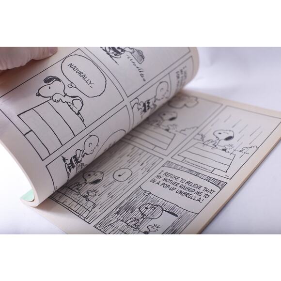 Uncolored Snoopy and Friends, Deluxe Color/Activity Book, 1988 Golden, - Picture 3 of 7